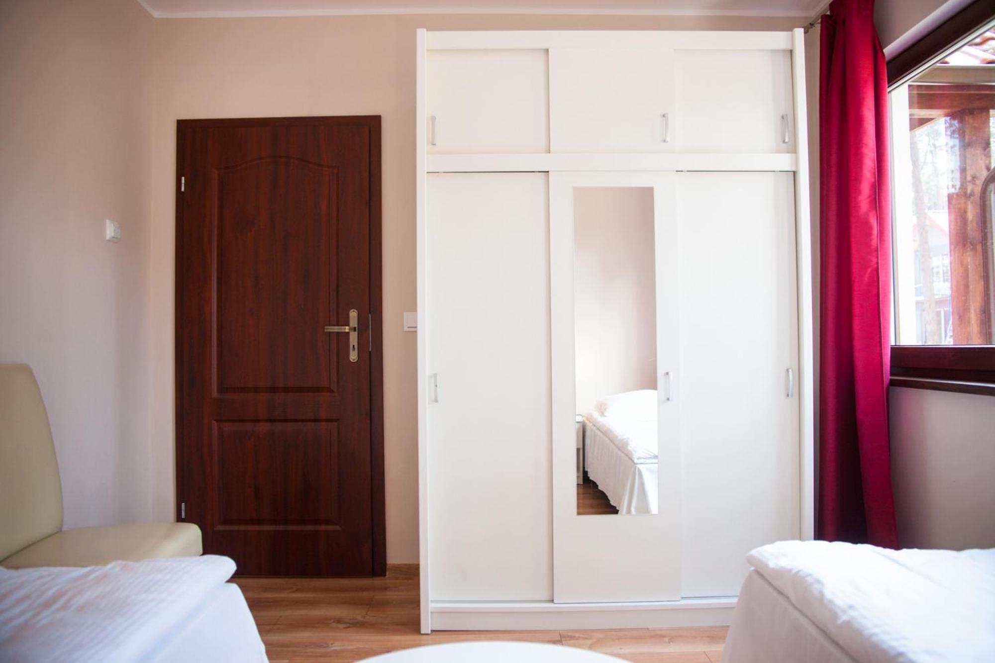 Apartamenty Niegocin Wilkasy Rom bilde